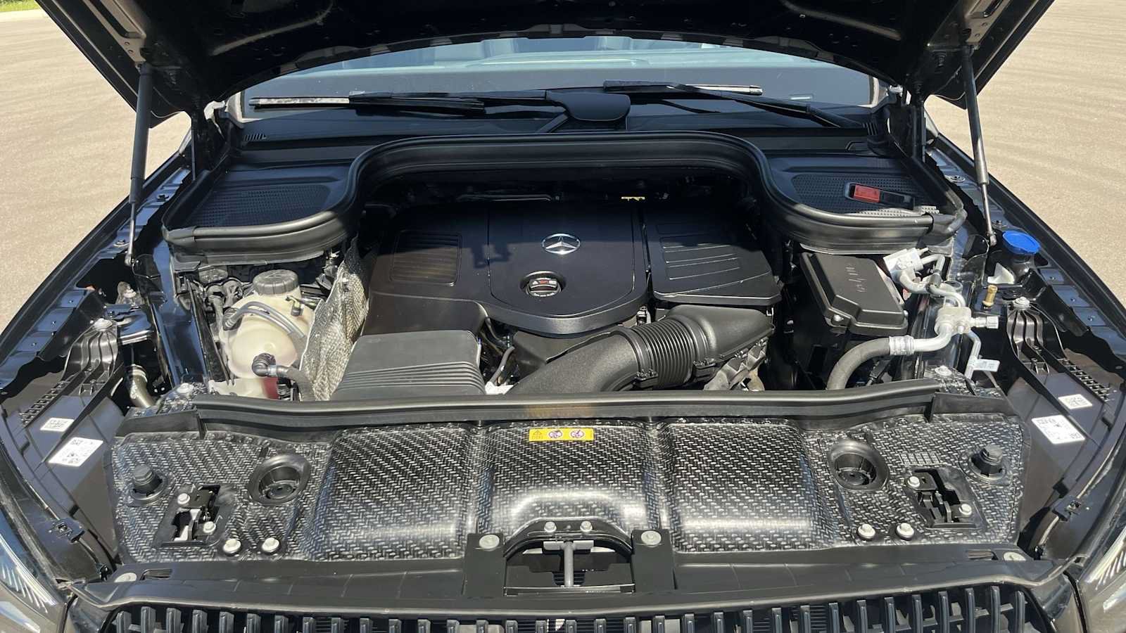 Used 2025 Mercedes-Benz GLE 350 4MATIC image 25