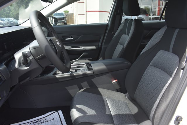 New 2026 Nissan Sentra SV w/ SV Convenience Package FWD image 13