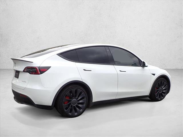 Used 2023 Tesla Model Y Performance AWD/4WD image 3