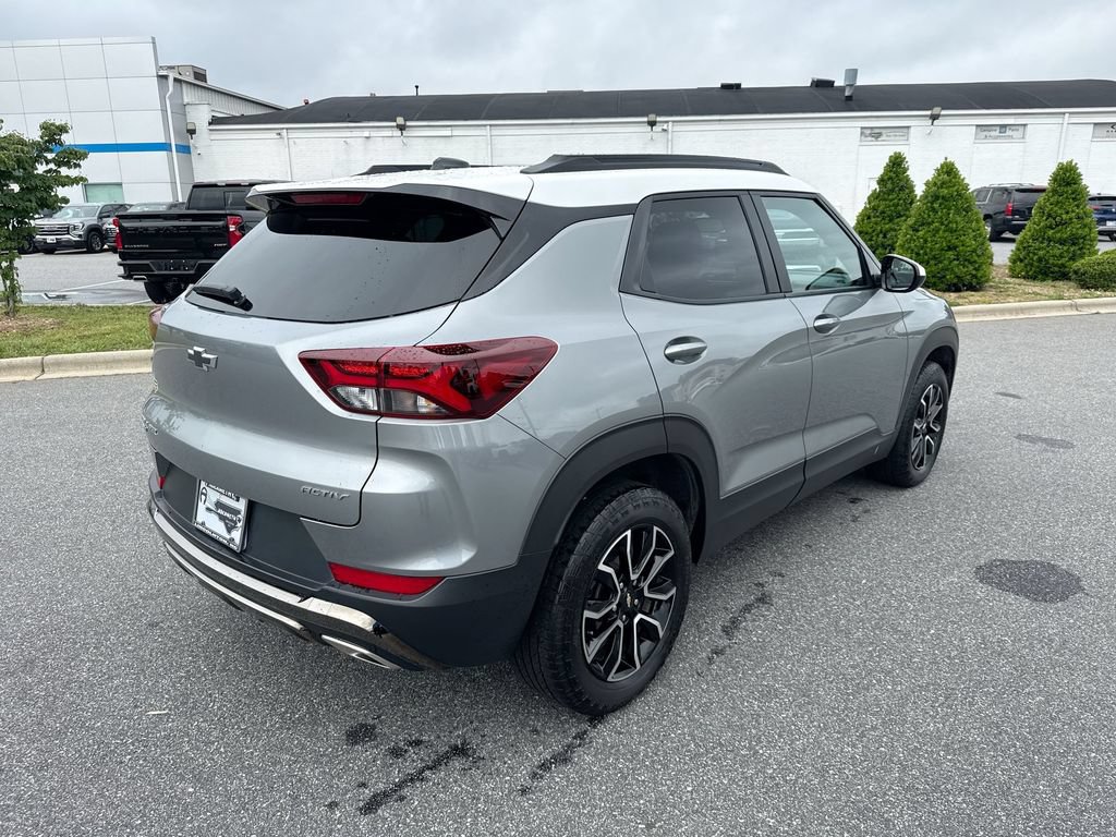 Certified 2023 Chevrolet TrailBlazer ACTIV w/ Sun and Liftgate Package AWD/4WD image 6