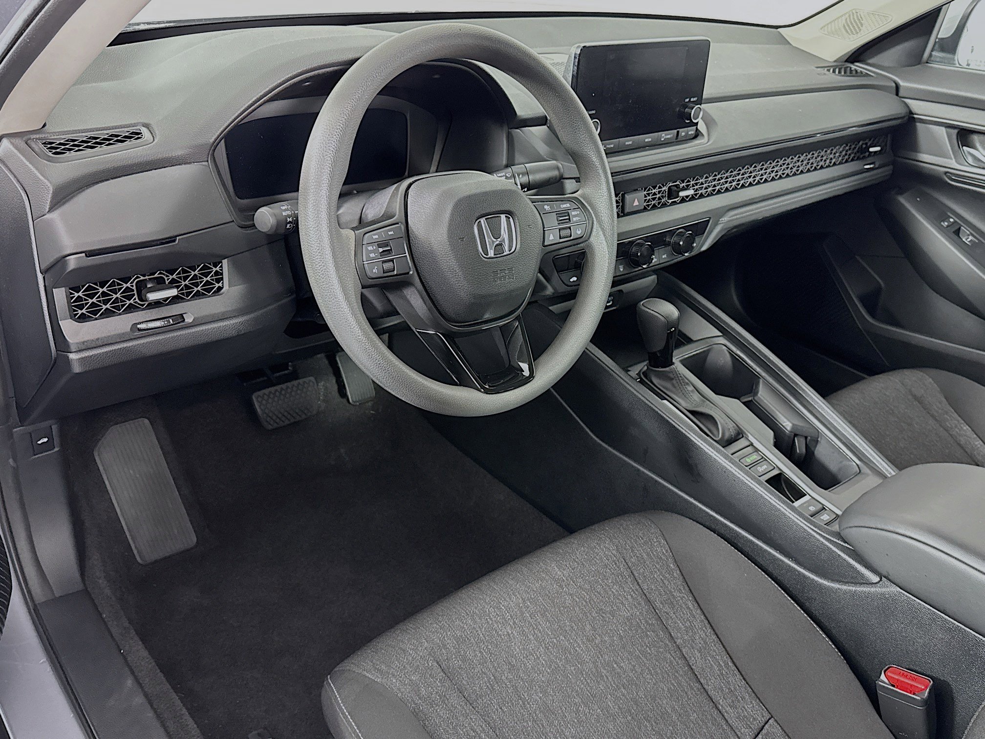 Certified 2023 Honda Accord EX image 9