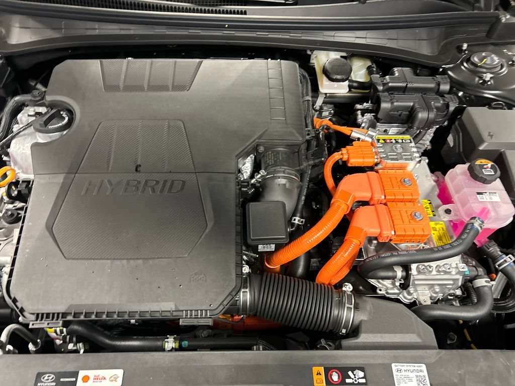 New 2026 Hyundai Elantra SEL FWD image 24