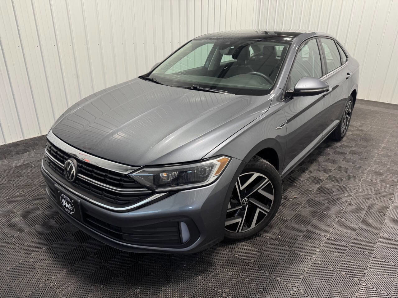 Used 2022 Volkswagen Jetta SEL FWD image 46