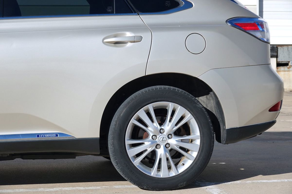 Used 2012 Lexus RX 450h AWD w/ Premium Pkg image 24