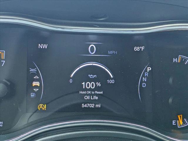 Used 2020 Jeep Grand Cherokee Limited AWD/4WD image 11