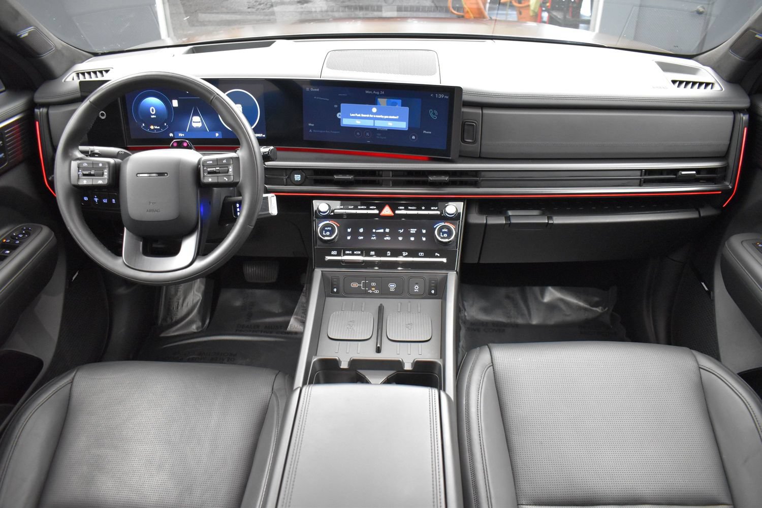 Used 2024 Hyundai Santa Fe Calligraphy AWD/4WD image 16
