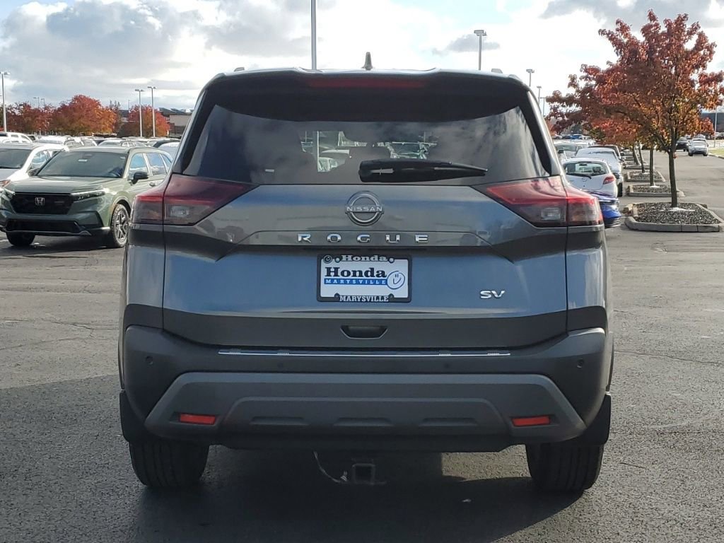 Used 2022 Nissan Rogue SV w/ SV Premium Package image 6