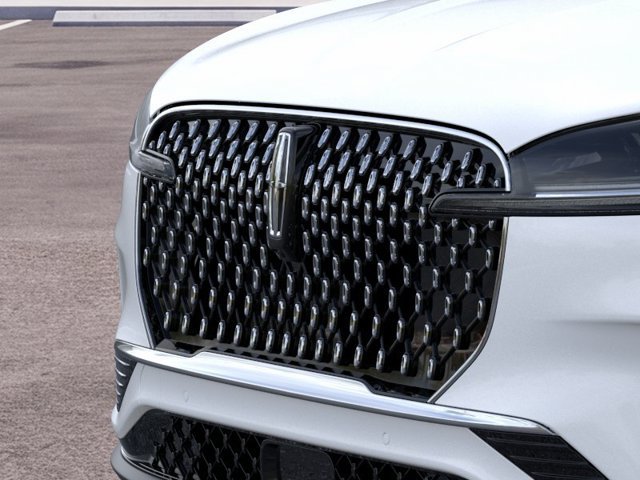 New 2026 Lincoln Aviator 2WD image 17