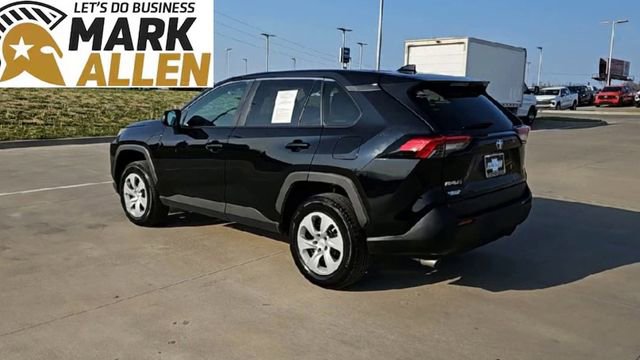 Used 2025 Toyota RAV4 LE AWD/4WD image 6