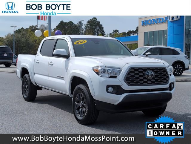 Used 2021 Toyota Tacoma SR5 RWD image 1
