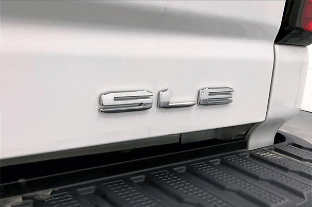 Used 2024 GMC Sierra 3500 SLE w/ SLE Value Package image 8