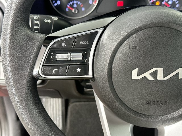 Used 2023 Kia Forte LXS FWD image 19