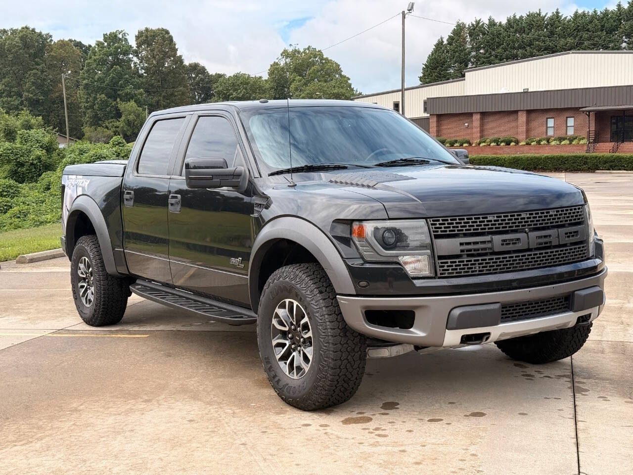 Used 2014 Ford F150 Raptor w/ Equipment Group 801A Luxury AWD/4WD image 4