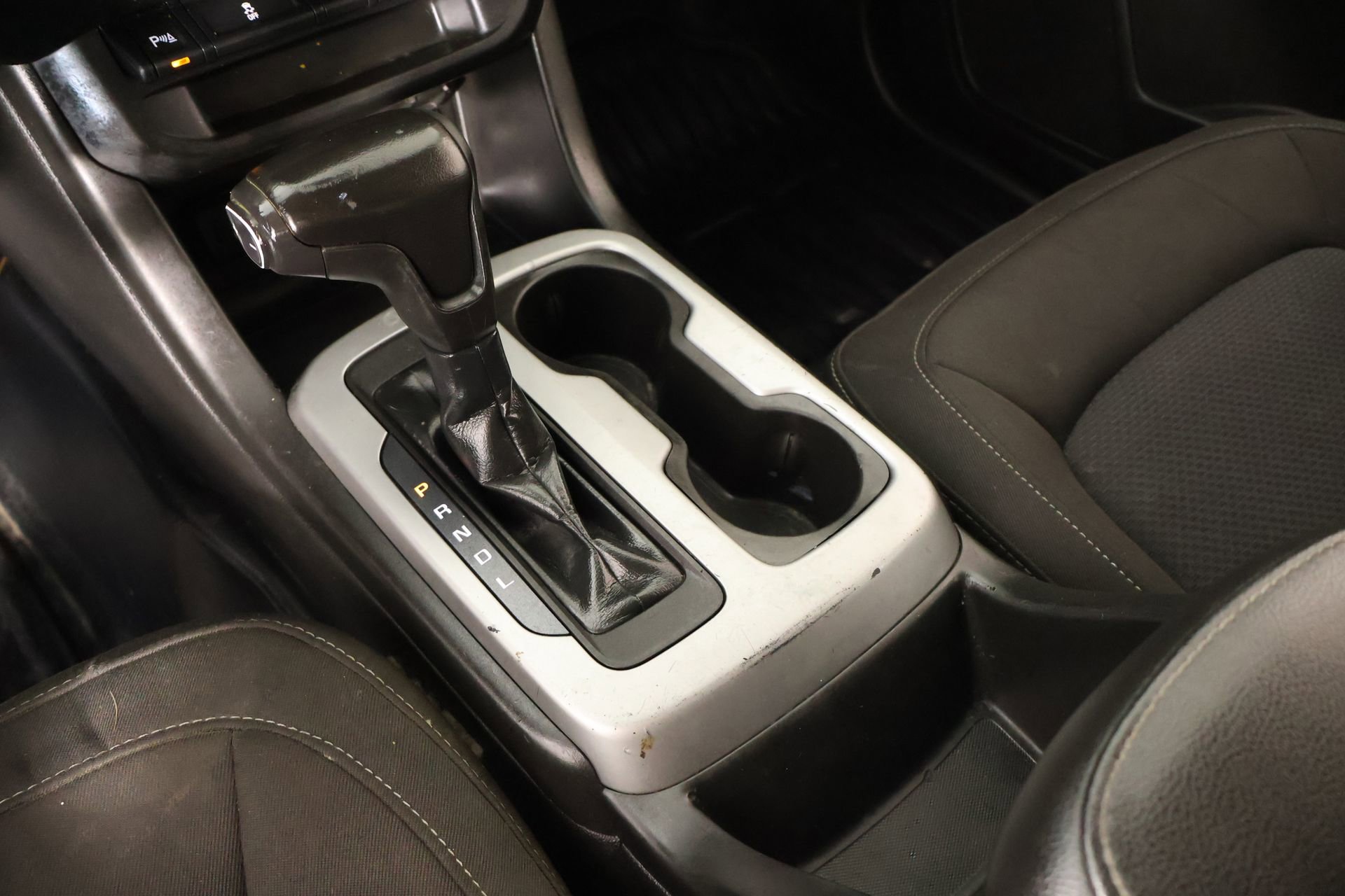 Used 2021 Chevrolet Colorado LT w/ Fleet Safety Package RWD image 7