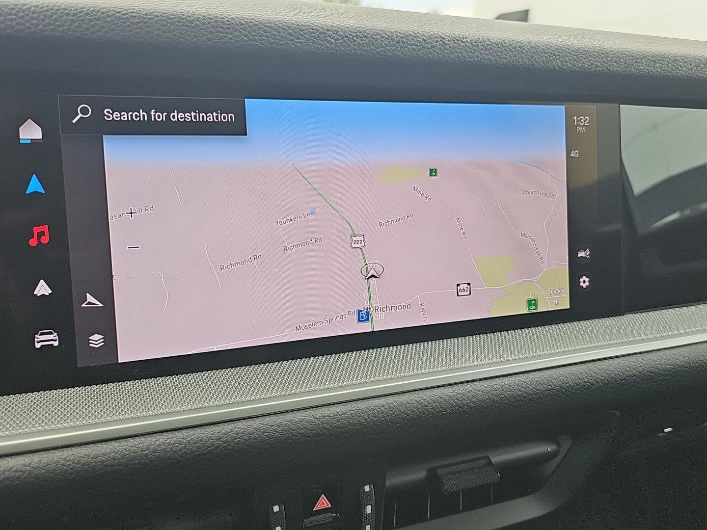 Used 2024 Porsche Cayenne image 11