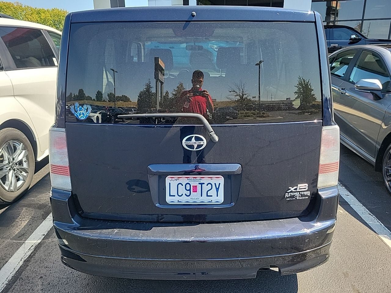Used 2005 Scion xB FWD image 8