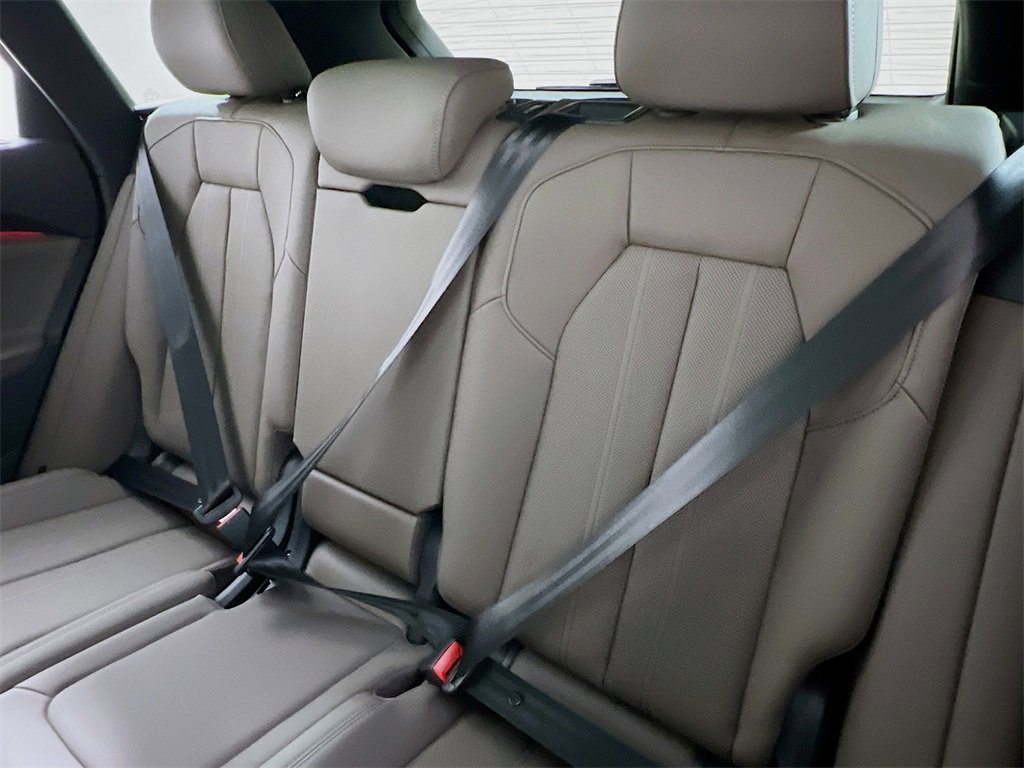 New 2025 Audi Q5 Premium Plus image 22