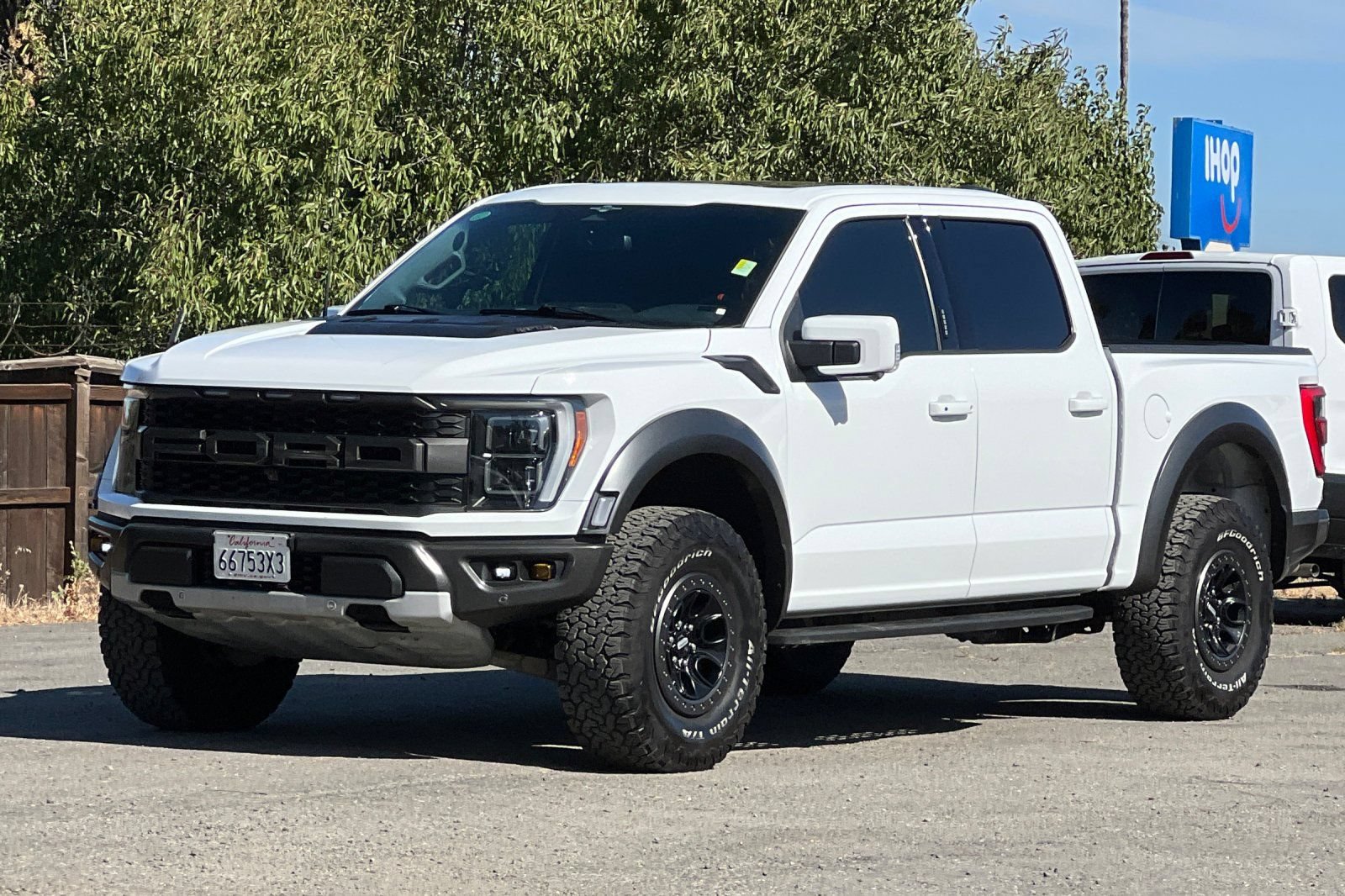Certified 2023 Ford F150 Raptor w/ Raptor Carbon Fiber Package AWD/4WD image 8