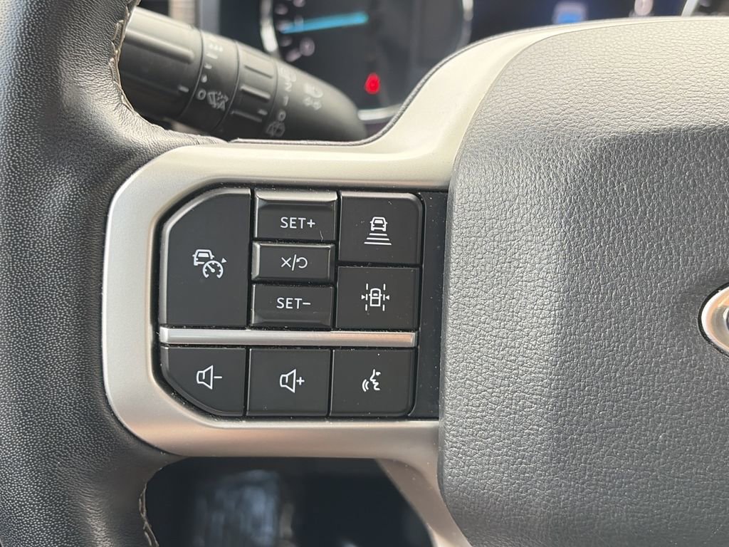 Used 2024 Ford Expedition Max Limited AWD/4WD image 12