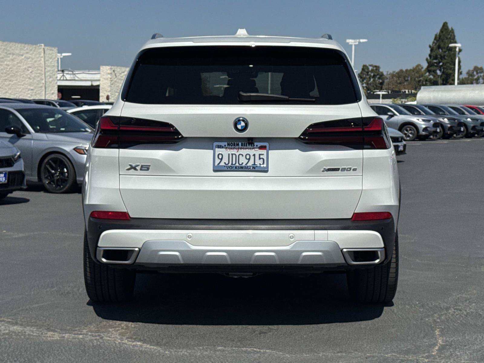 Used 2024 BMW X5 xDrive50e w/ Parking Assistance Package AWD/4WD image 4