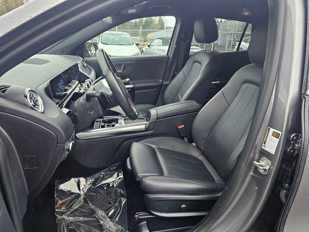 Used 2025 Mercedes-Benz GLA 250 4MATIC image 18