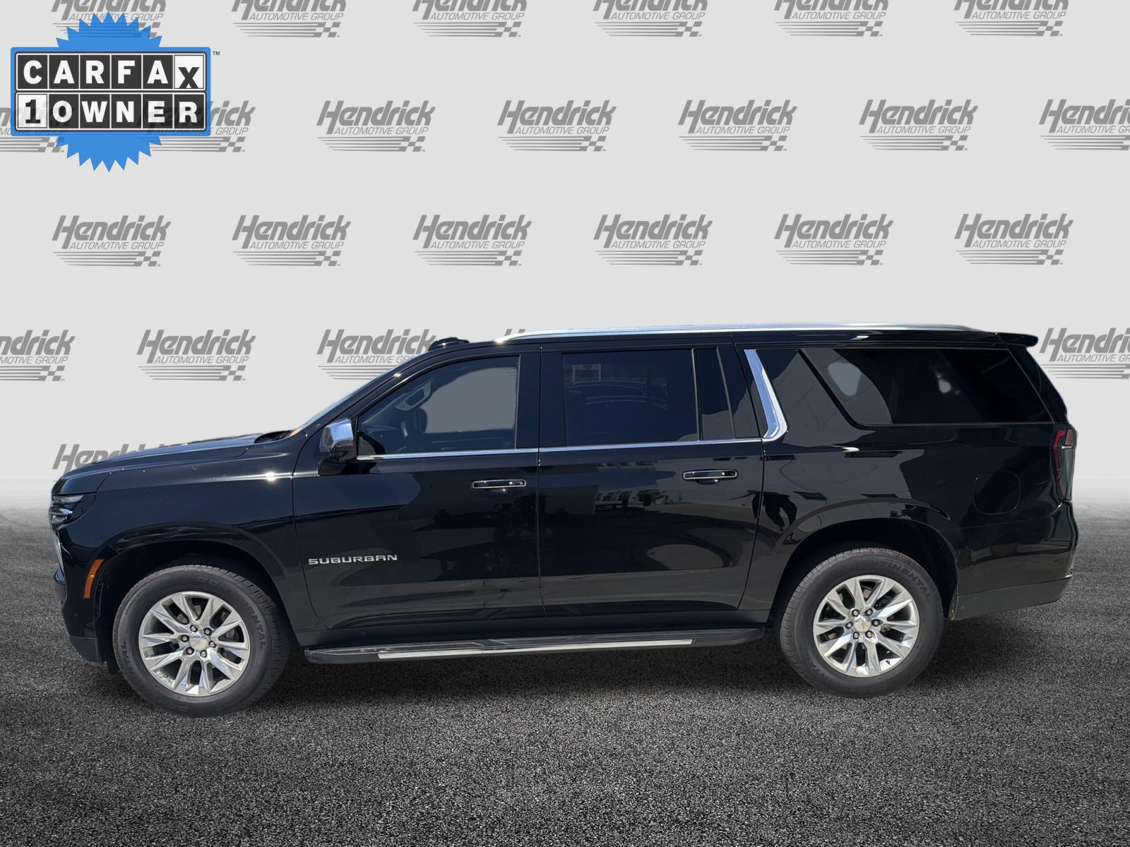 Used 2025 Chevrolet Suburban Premier AWD/4WD image 7