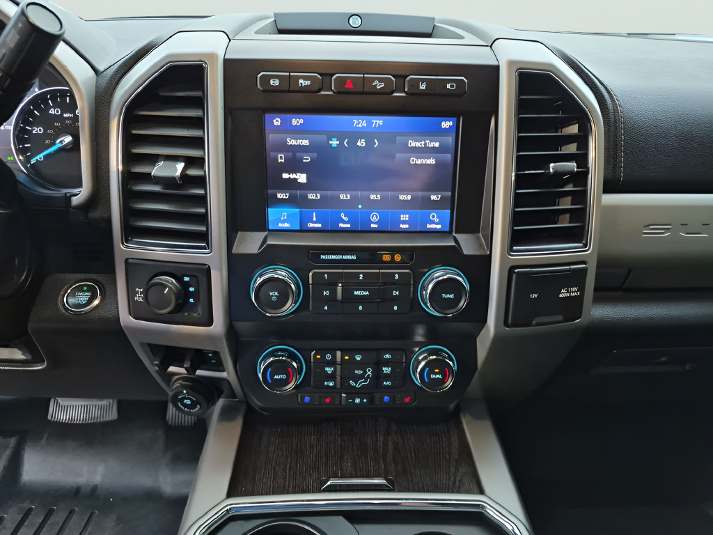 Used 2020 Ford F250 Lariat w/ Lariat Ultimate Package AWD/4WD image 27