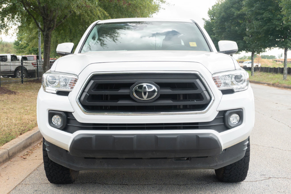 Used 2021 Toyota Tacoma SR5 RWD image 3