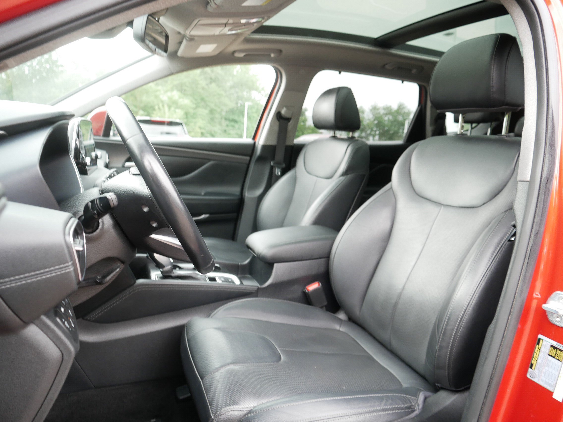 Used 2020 Hyundai Santa Fe Limited AWD/4WD image 34