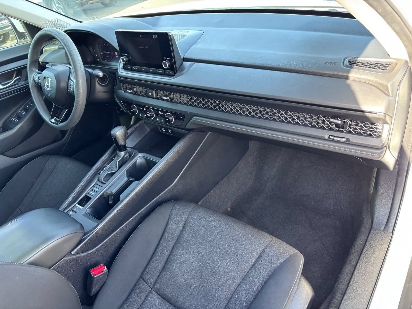 Certified 2024 Honda Accord EX image 13