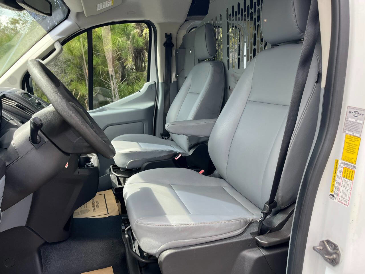 Used 2017 Ford Transit 250 250 3dr SWB Low Roof Cargo Van image 10