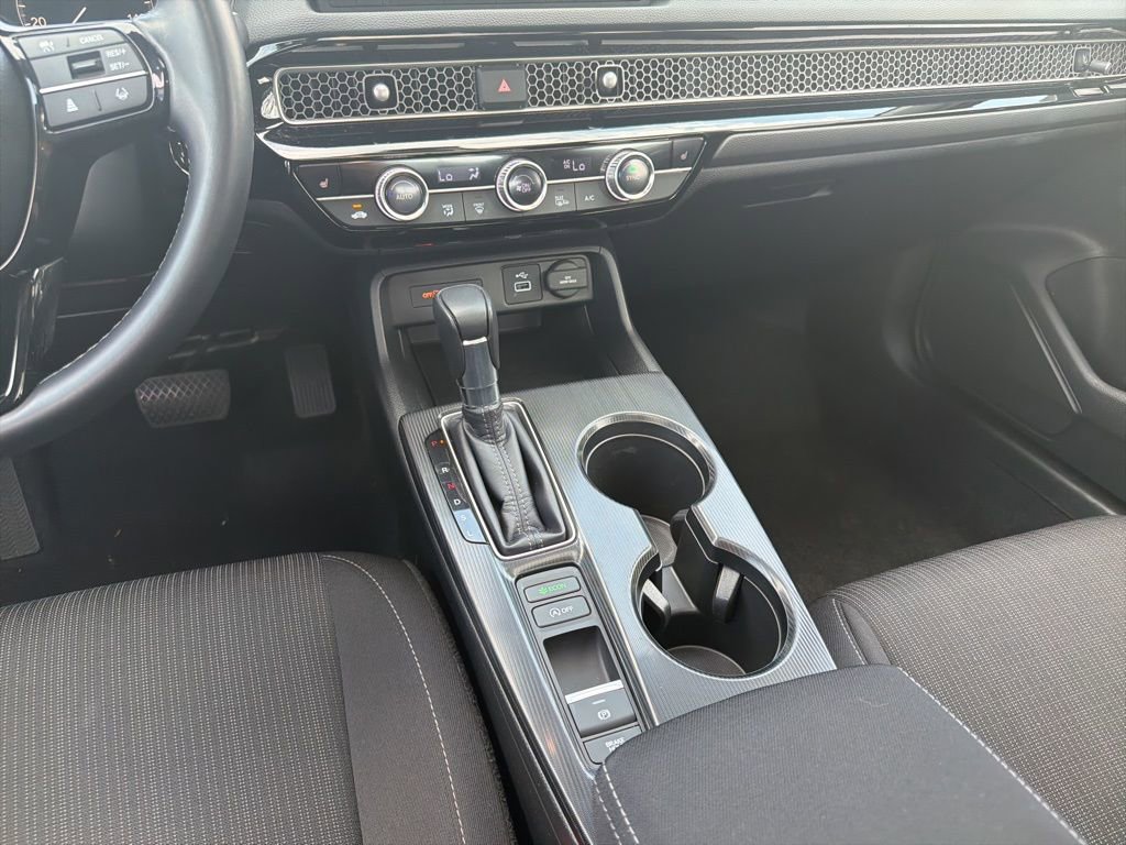 Certified 2024 Honda Civic EX image 16