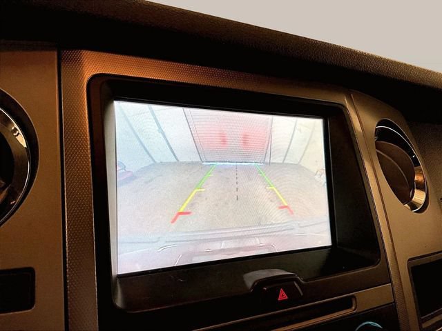 Used 2016 Ford Expedition XLT w/ Equipment Group 202A AWD/4WD image 21
