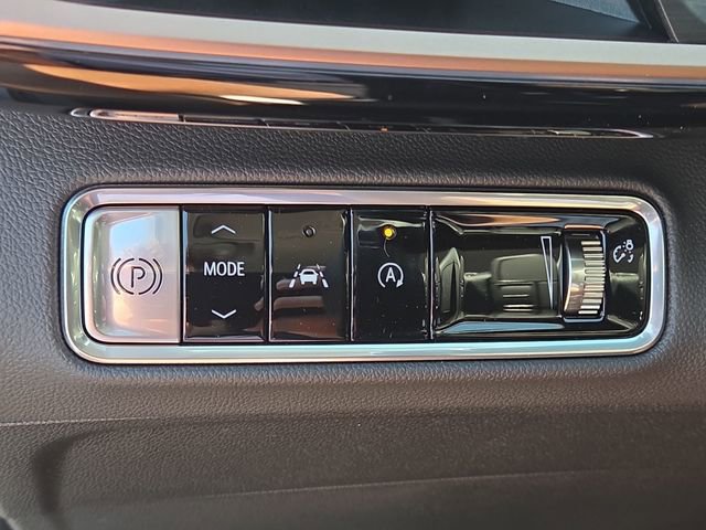 New 2025 Buick Envision Sport Touring image 18
