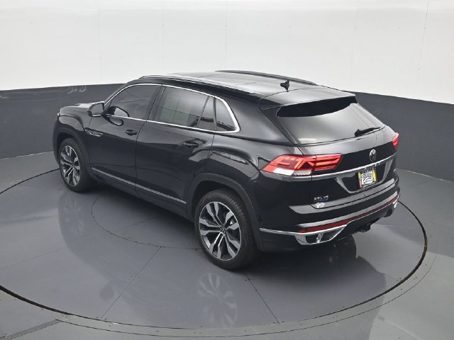 Used 2022 Volkswagen Atlas Cross Sport SEL Premium R-Line w/ Cross Sport MDO Package AWD/4WD image 19