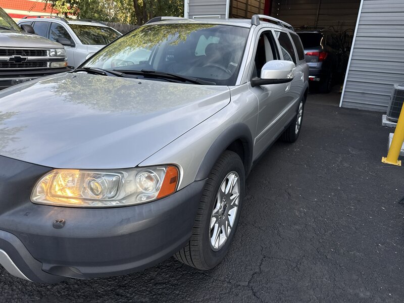 Used 2007 Volvo XC70 AWD/4WD image 13