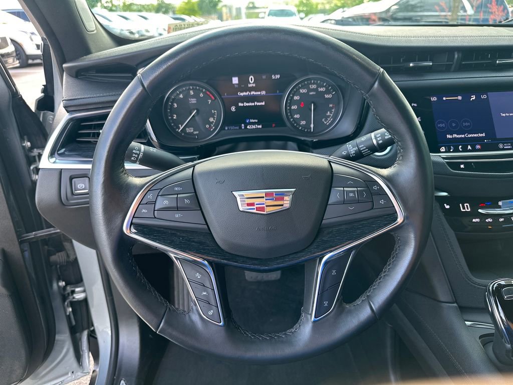Used 2023 Cadillac XT5 Premium Luxury w/ Technology Package image 21