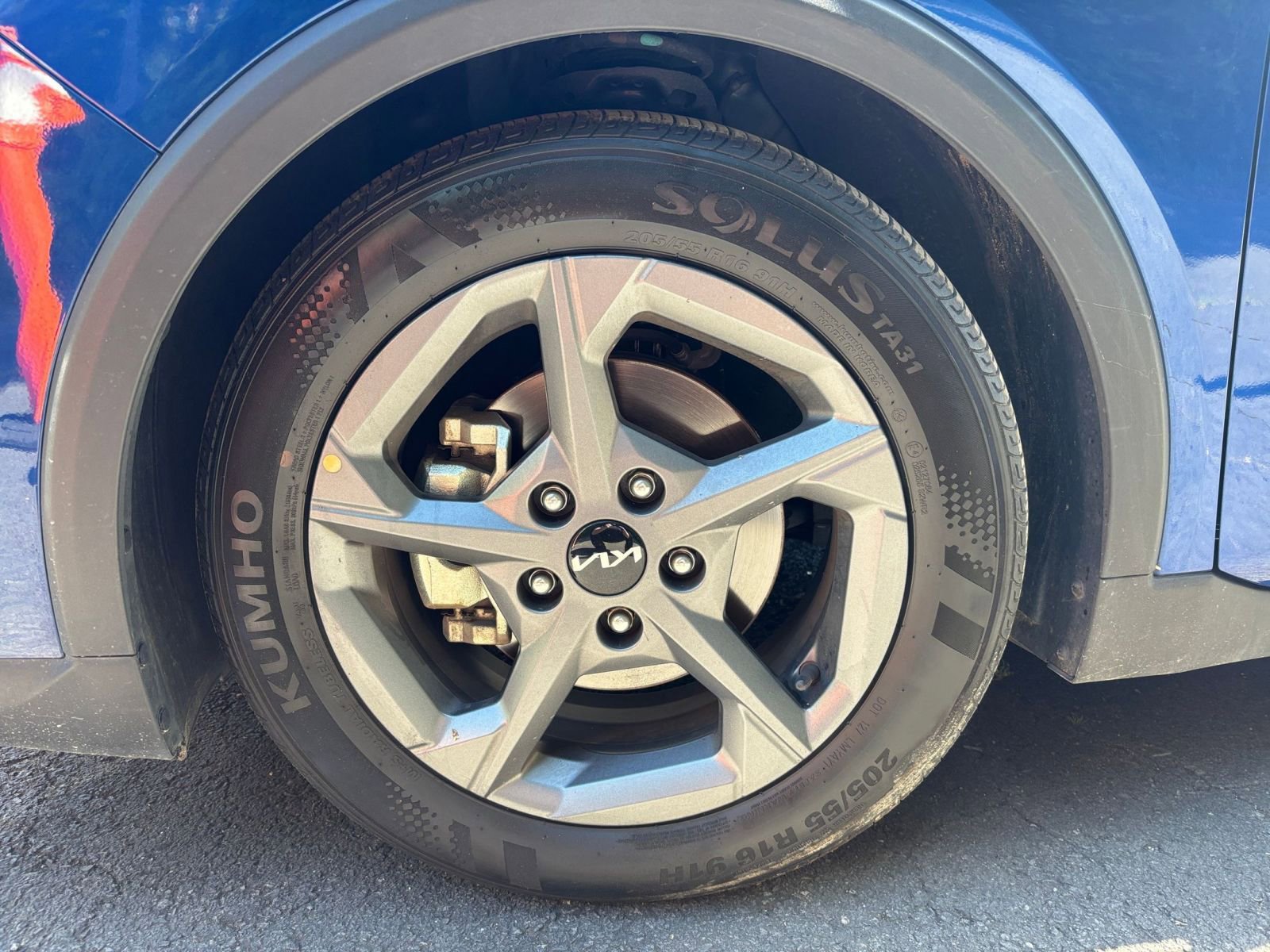 Used 2025 Kia K4 FWD image 29