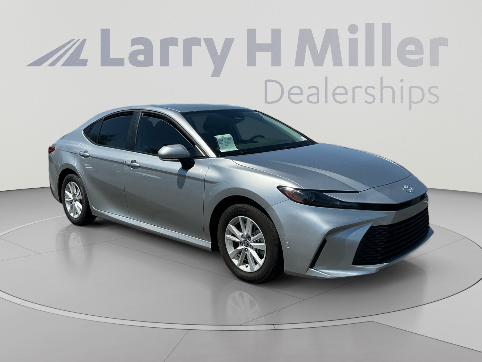 Used 2026 Toyota Camry LE FWD image 7