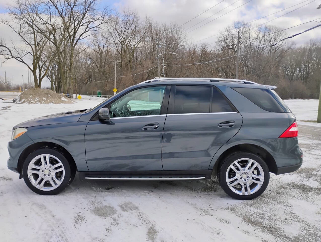 Used 2015 Mercedes-Benz ML 350 4MATIC w/ Premium 1 Package image 8