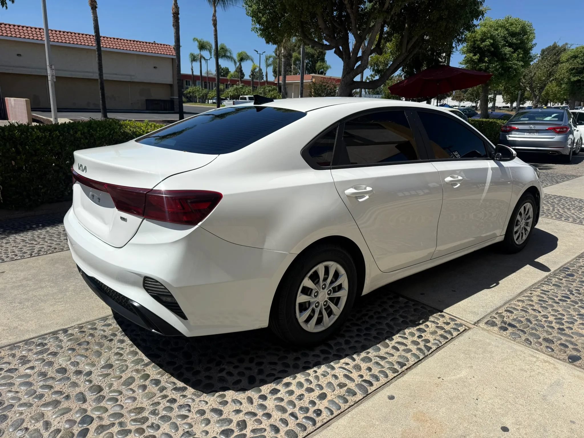 Used 2023 Kia Forte LX FWD image 5