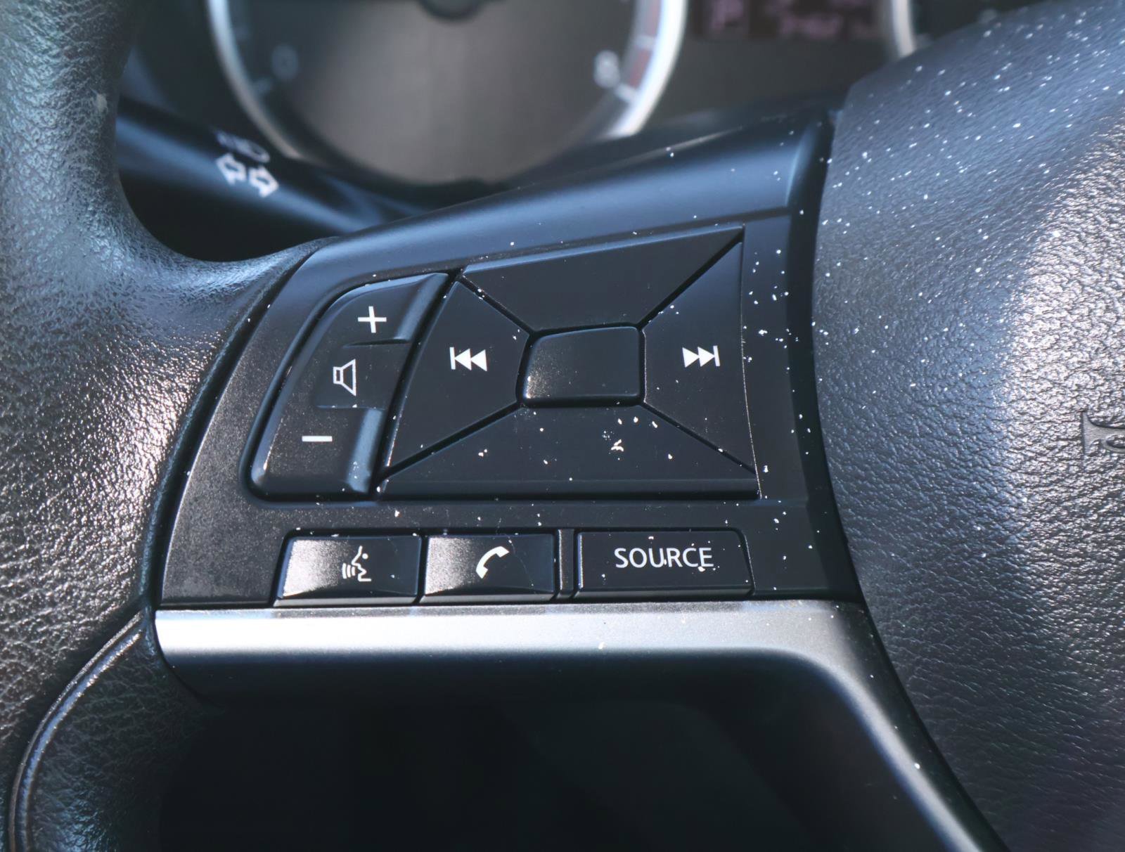 Used 2022 Nissan Kicks S image 21