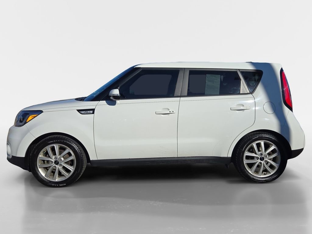Used 2019 Kia Soul + w/ Primo Package image 2