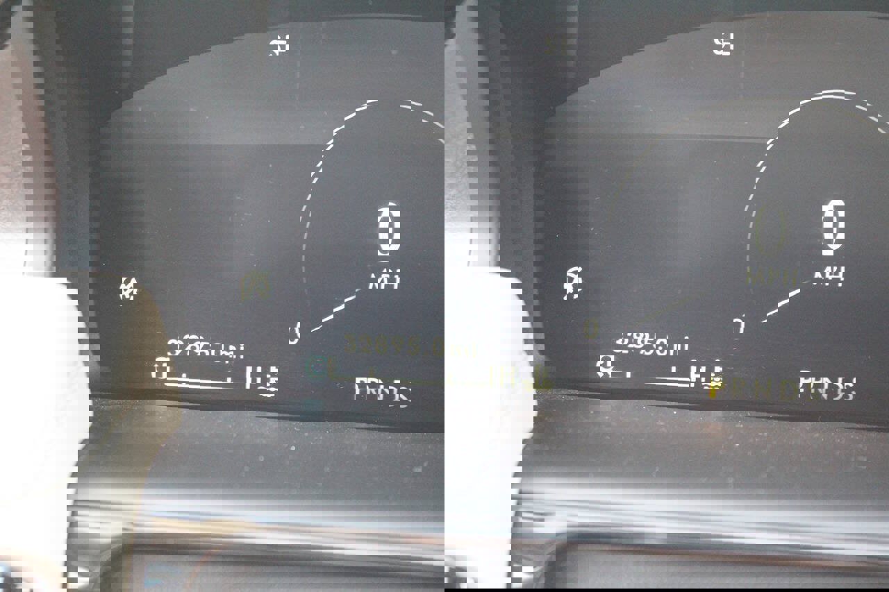 Used 2022 Lincoln Nautilus Reserve w/ Luxury Package image 16