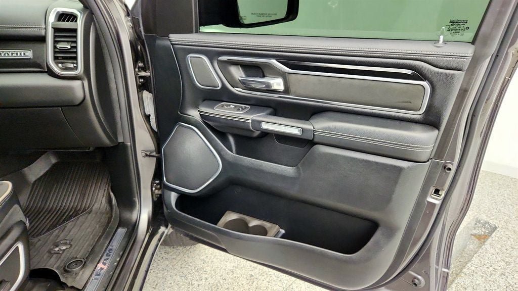 Used 2021 RAM 1500 Laramie AWD/4WD image 27
