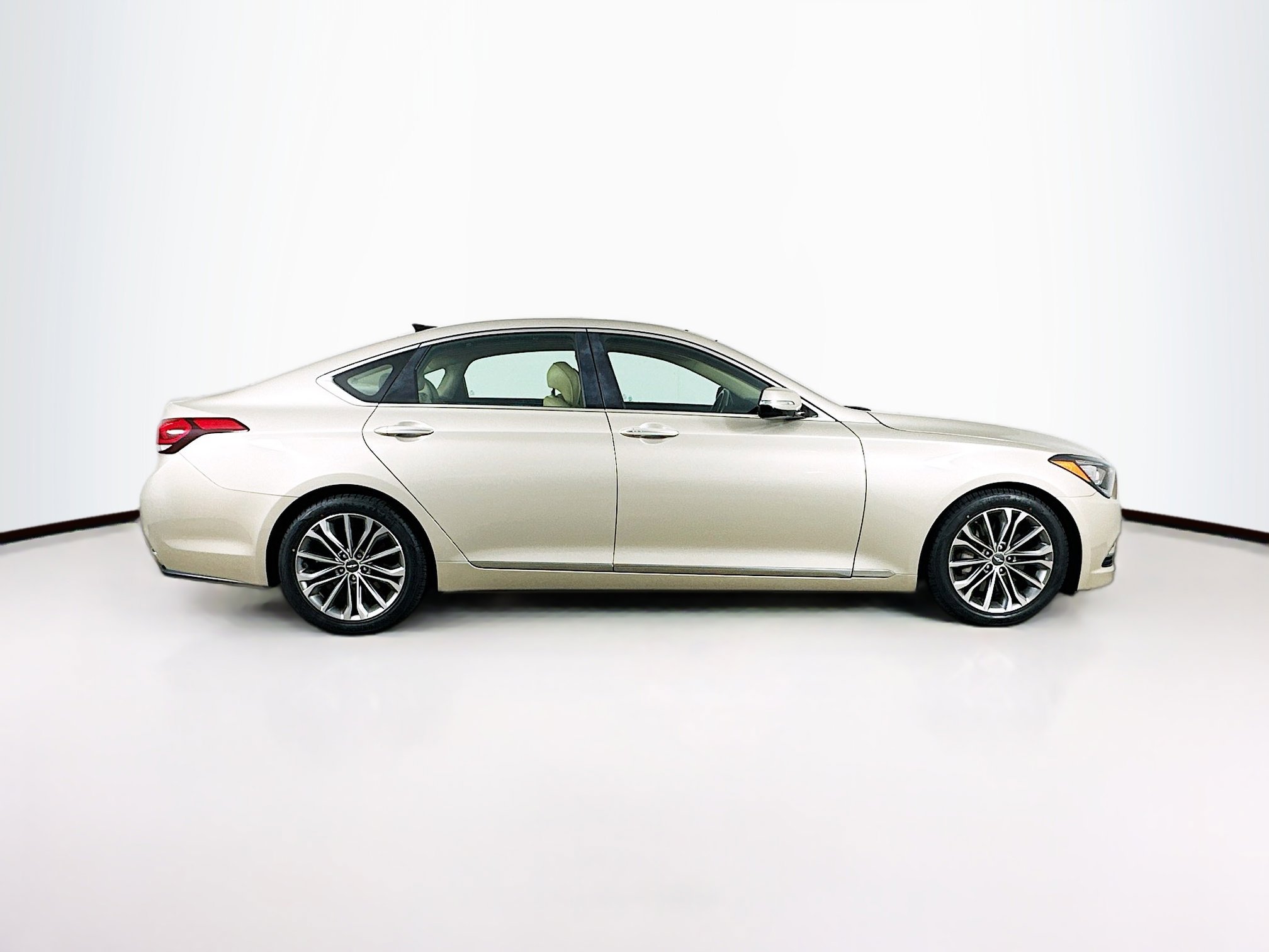 Used 2015 Hyundai Genesis 3.8 w/ Option Group 03 RWD image 10