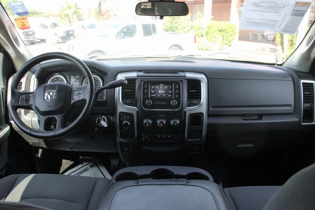 Used 2017 RAM 2500 SLT image 25