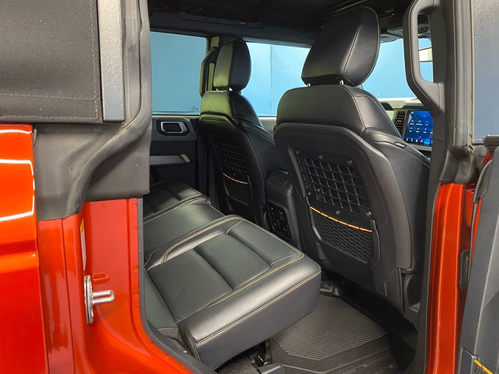 Used 2023 Ford Bronco Badlands image 41