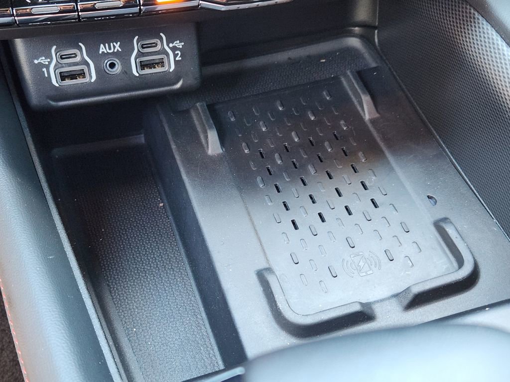 Certified 2025 Dodge Durango GT image 25