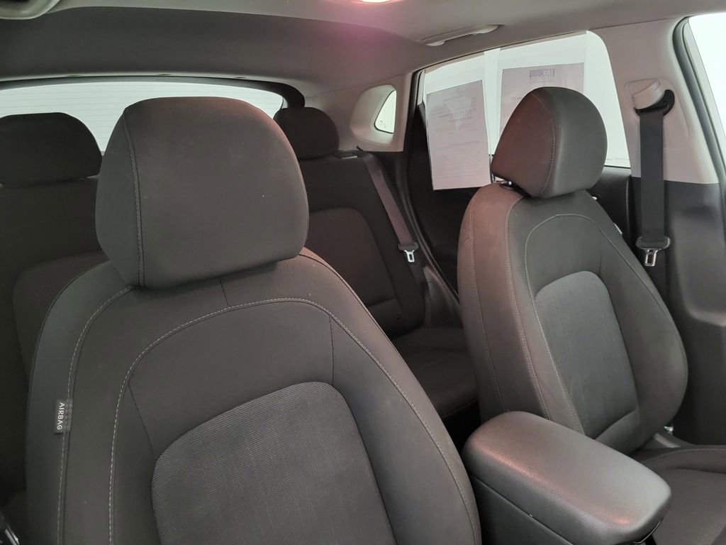 Used 2023 Hyundai Kona SEL w/ Convenience Package image 34